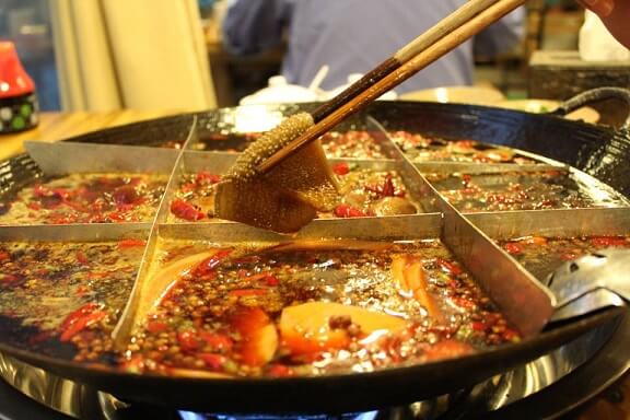 小红袍香港私房火锅料理加盟优势